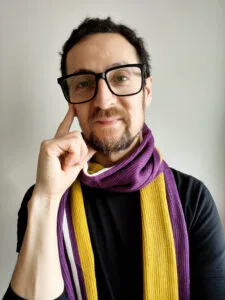 Retrato: "Tilo Nurmi, editor de estilo y poeta, en su estudio"
